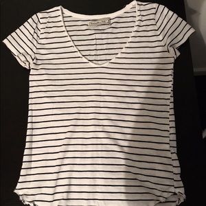 Abercrombie&Fitch white & black stripped shirt